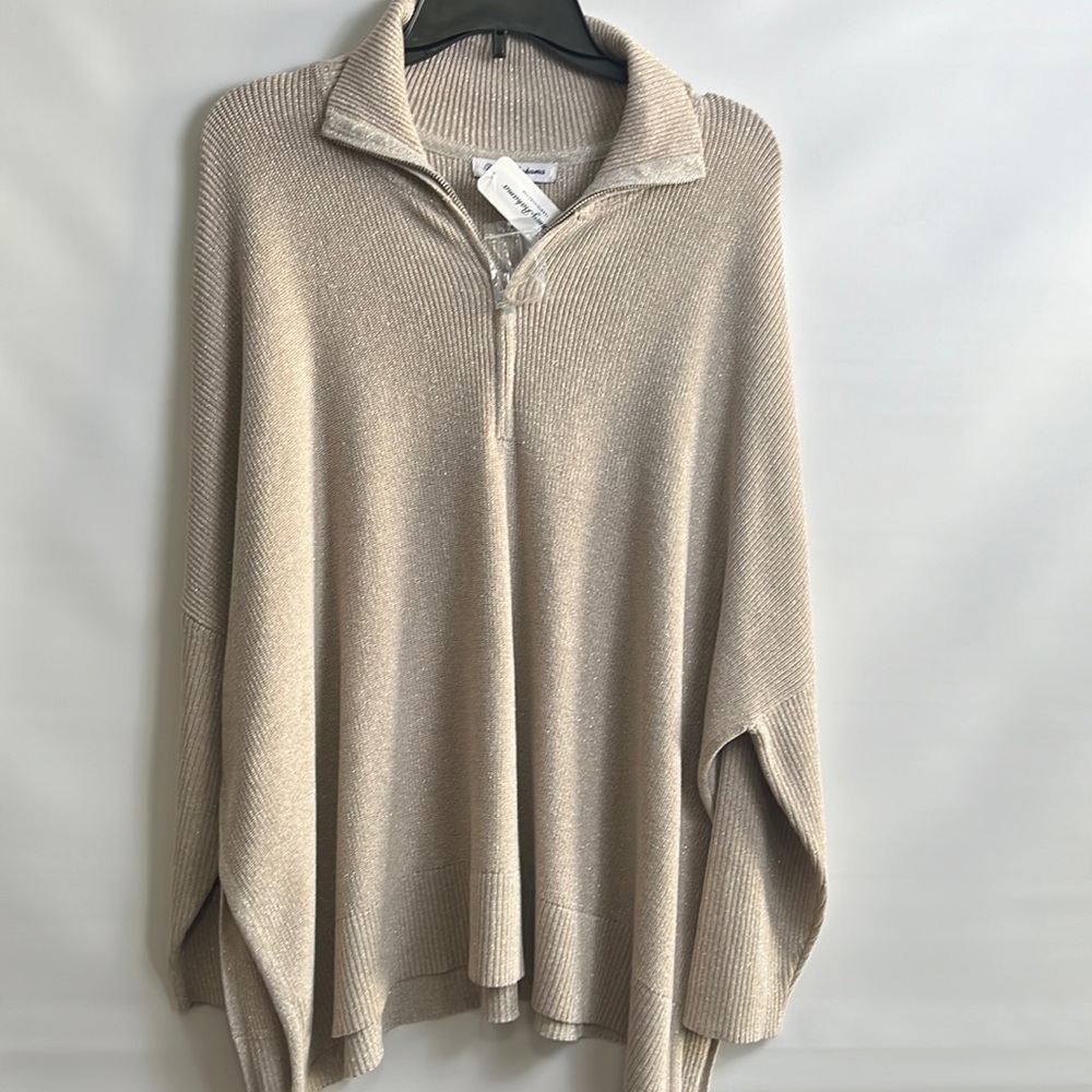 NWT. Tommy bahama camel  shimmer bonita